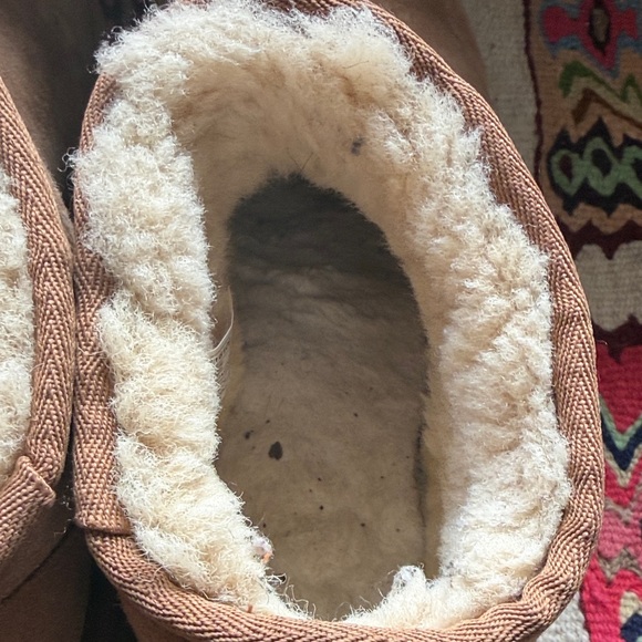 UGG Tan Boots ankle - Picture 4 of 5